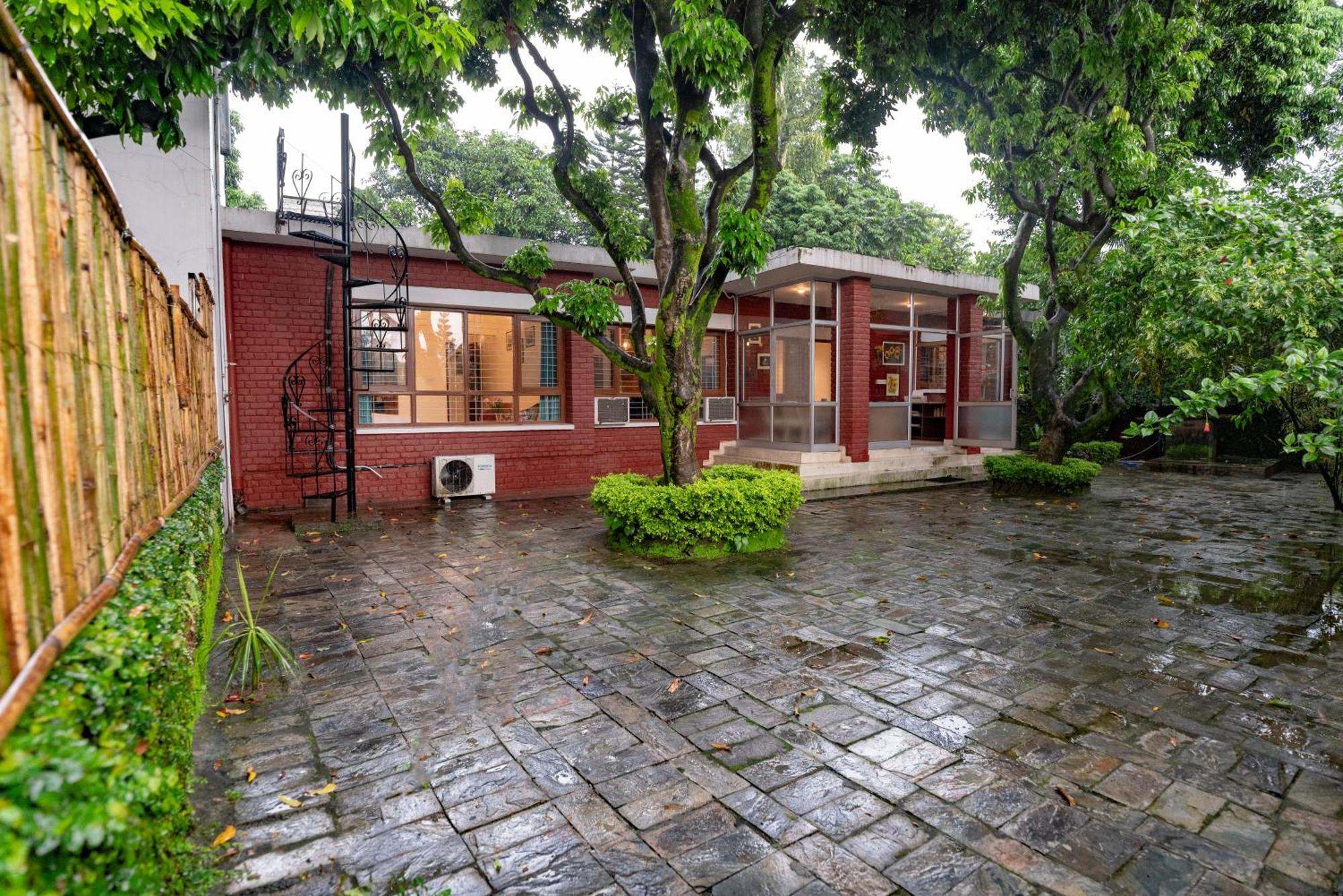 Saffronstays Doon Garden Villa - Near Doon School And Mall Road Dehradun Exterior photo